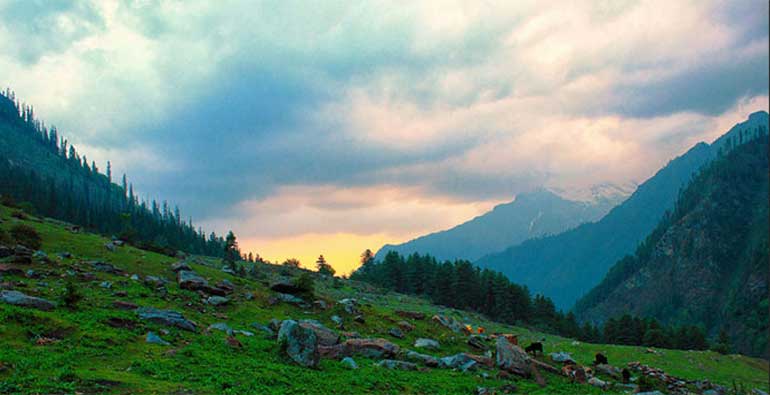 manali kasol image